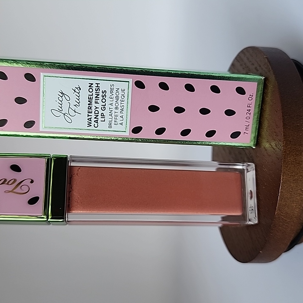 Too Faced Juicy Fruits Watermelon Candy Finish Lip Gloss - A Melon Reasons - Picture 4 of 8